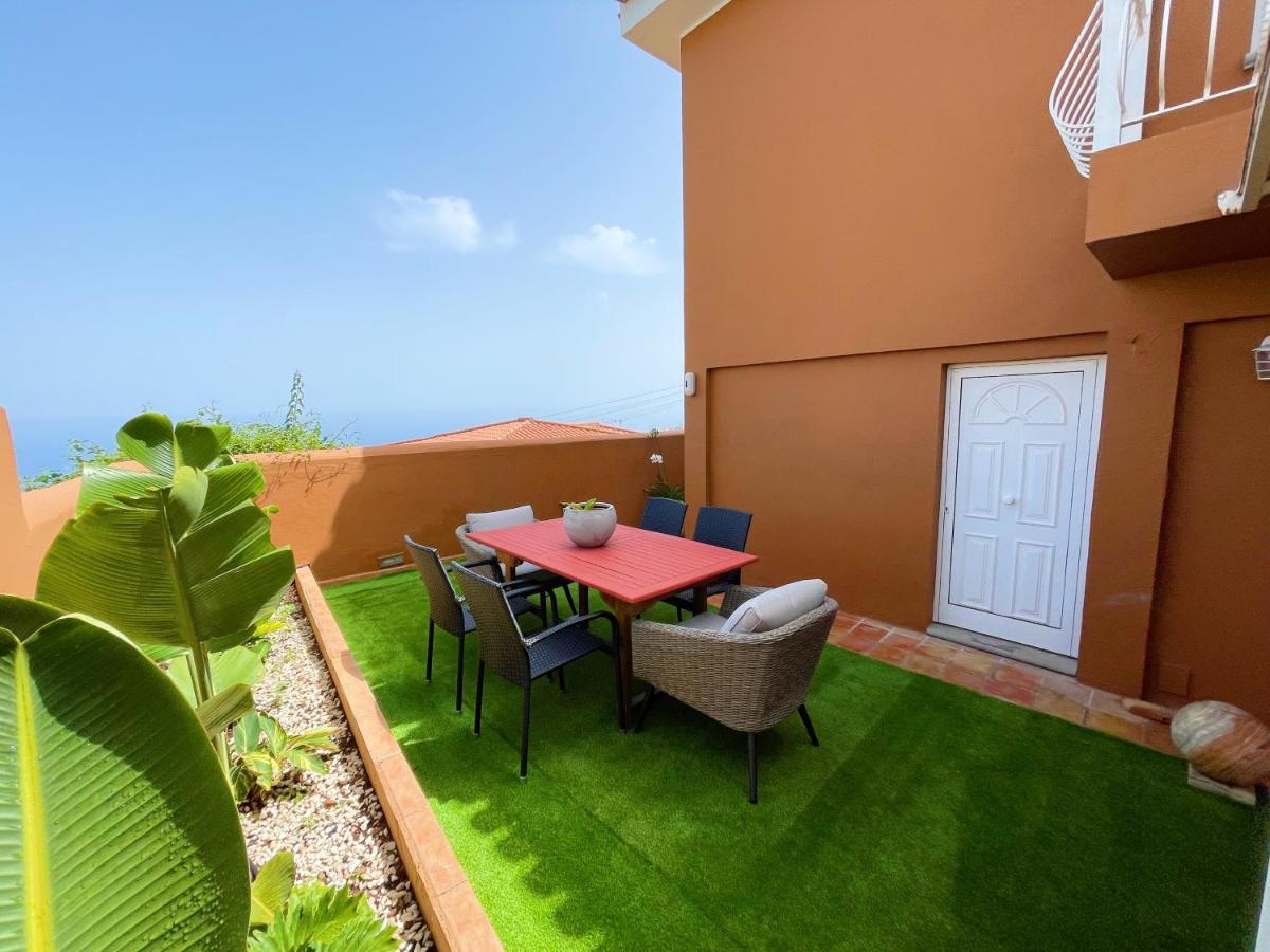 Willa Casa Con Piscina Y Jardin Con Vistas Al Mar Puerto de la Madera Zewnętrze zdjęcie